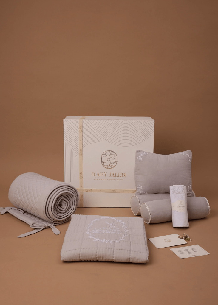 HighLand Park Complete Cot Bedding Set with Bumper - Baby Jalebi
