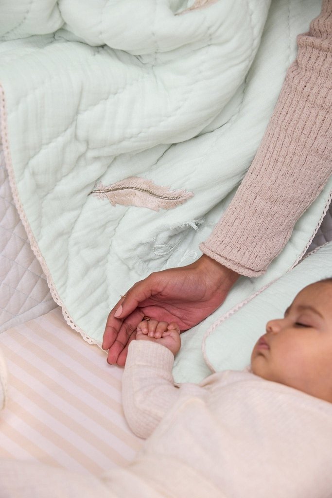 Plume Complete Cot Bedding Set with Bumper - Baby Jalebi
