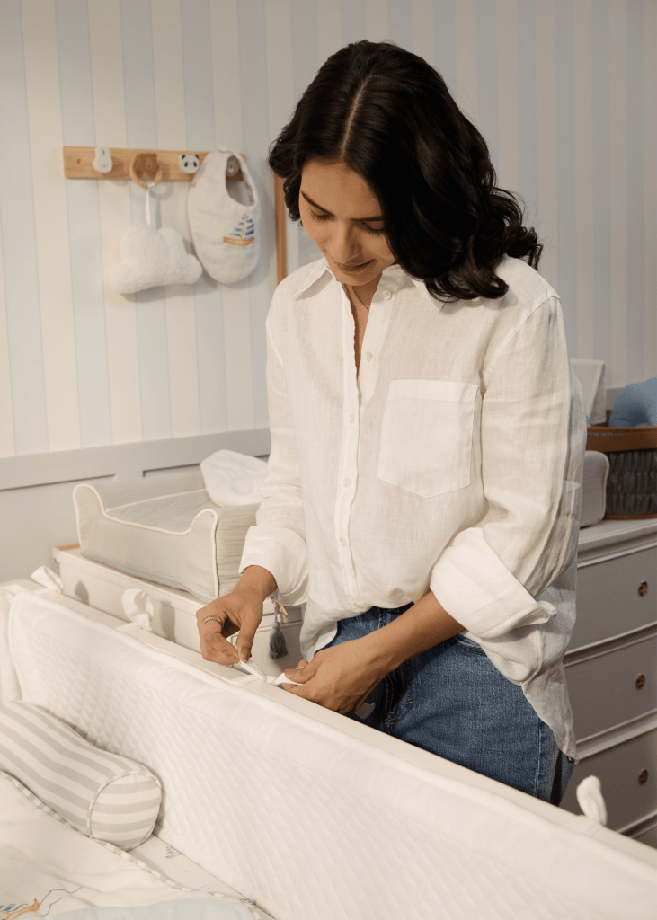 Riviera Complete Cot Bedding Set with Bumper - Baby Jalebi