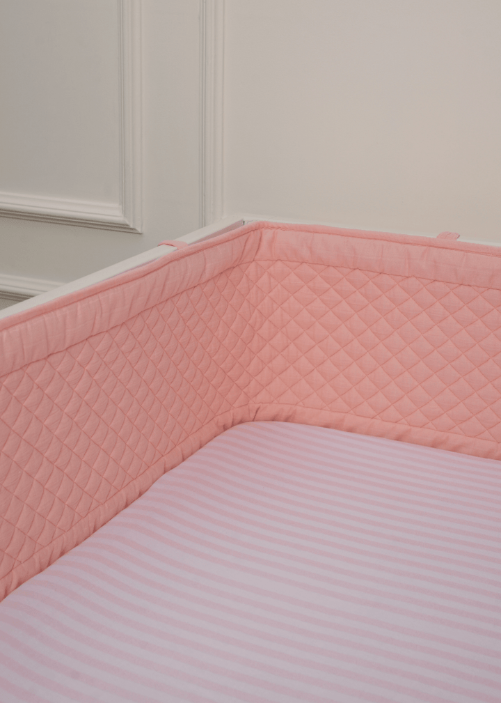 Cot Bumper - Pink - Baby Jalebi
