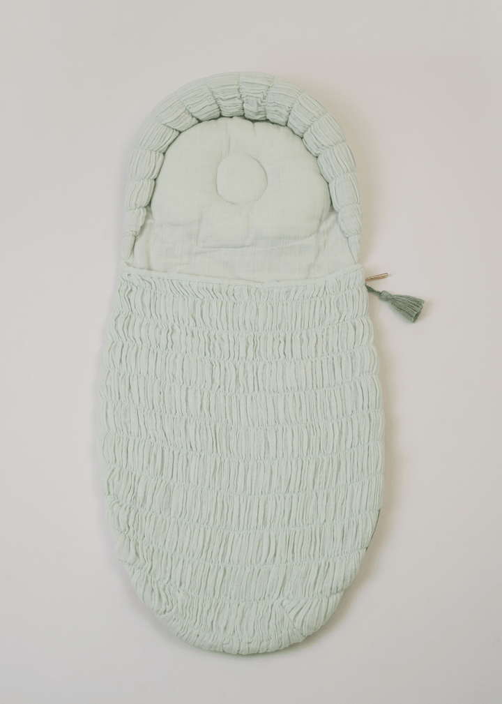 The Crescent Sleeping Bag Mint - Baby Jalebi