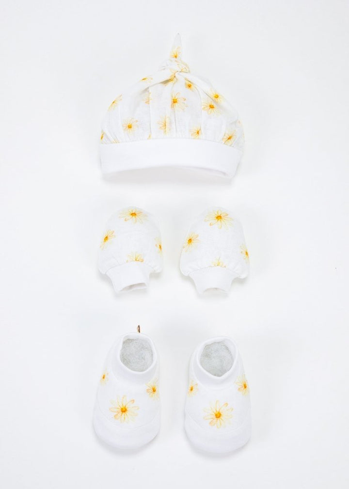 Arabesque dreams Cap +Mittens + Booties set - Baby Jalebi