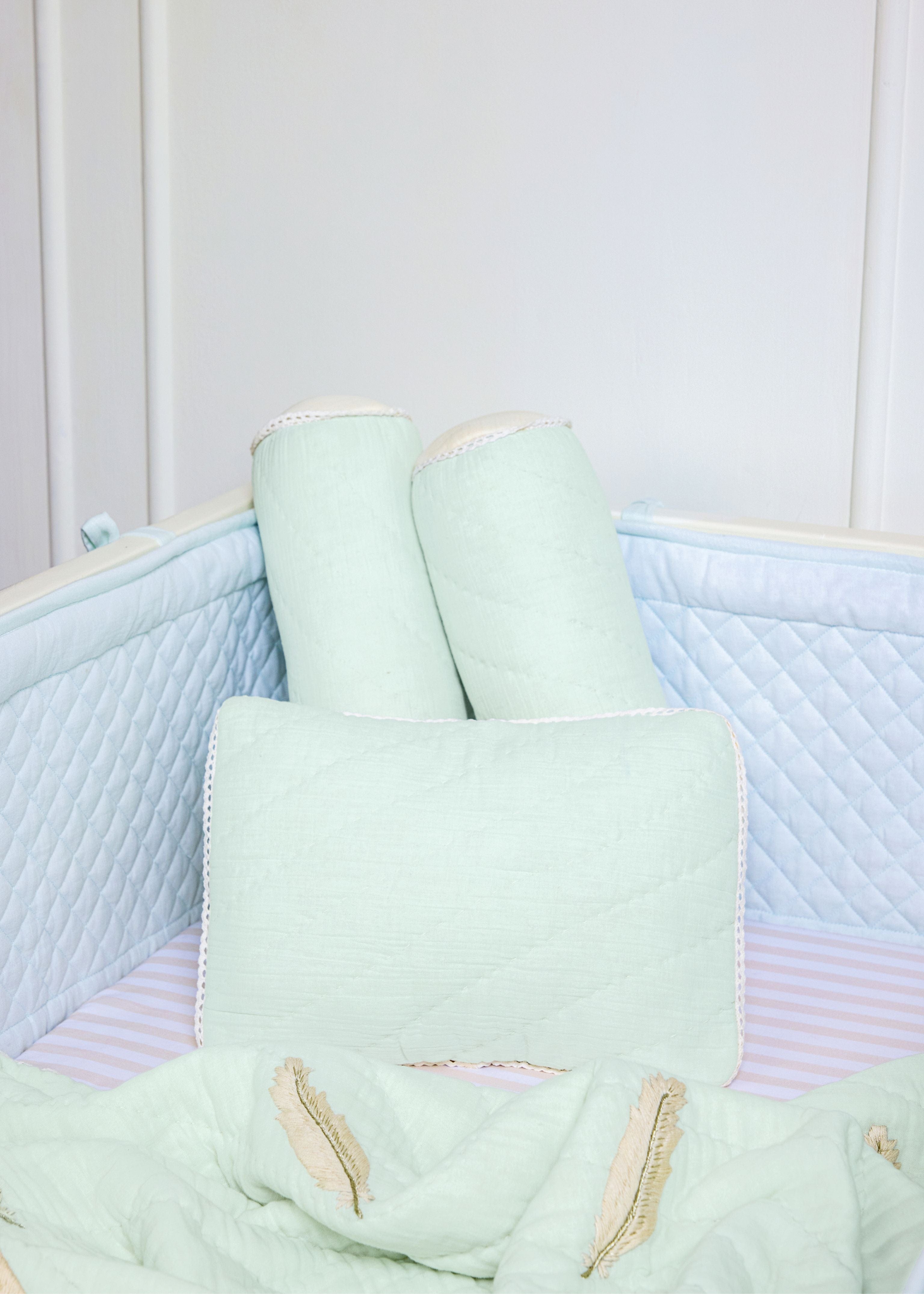 Baby Jalebi Cot Bedding Sets Plume Complete Cot Bedding Set with Bumper