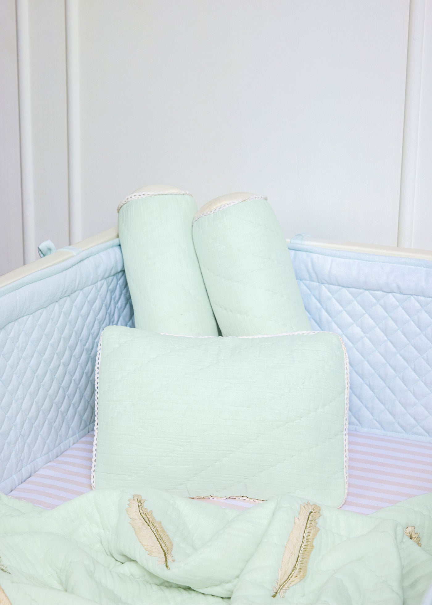 Baby Jalebi Cot Bedding Sets Plume Complete Cot Bedding Set with Bumper