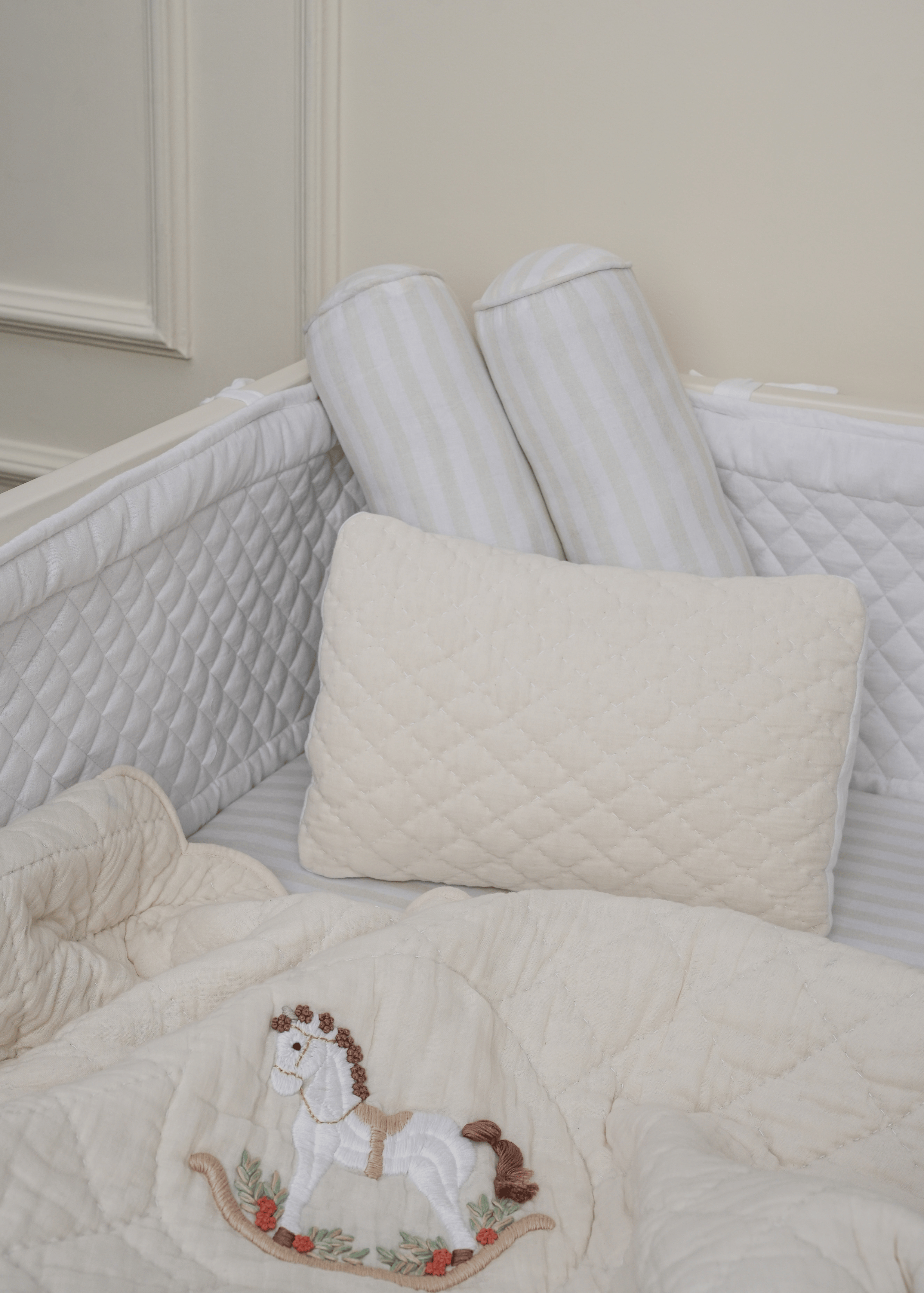 Baby Jalebi Cot Bedding Sets Rocking Horse Complete Cot Bedding Set with Bumper
