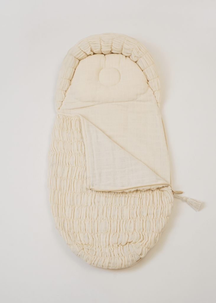 The Crescent Sleeping Bag Ecru - Baby Jalebi