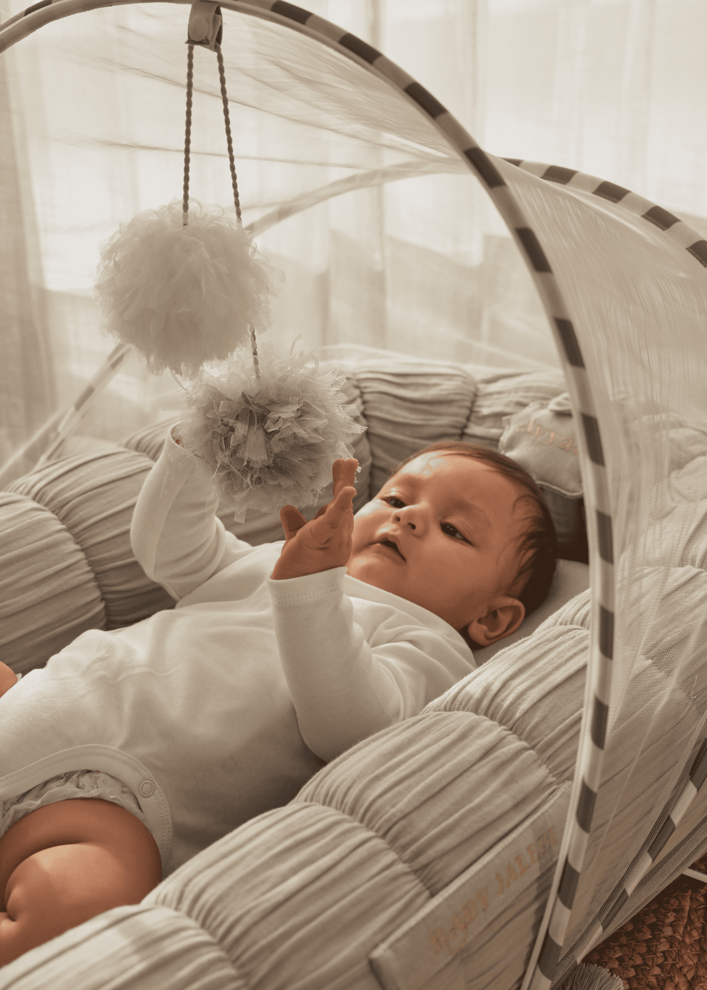 Baby Jalebi Sleep Cloud Nest The Cloud - Grey
