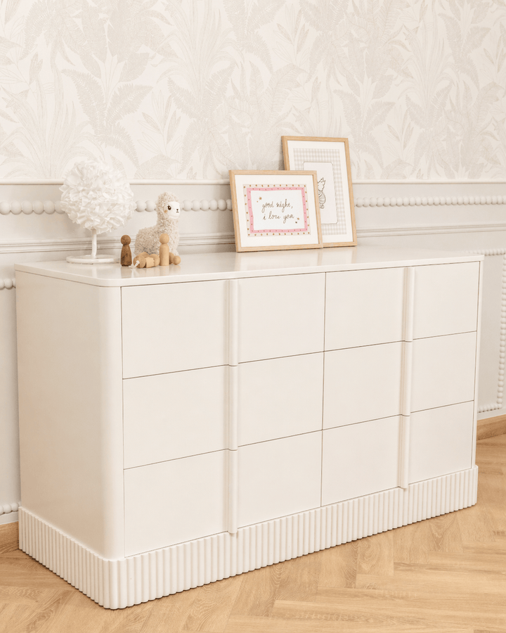 Baby Jalebi The Arcadia Changing Table & Dresser - White