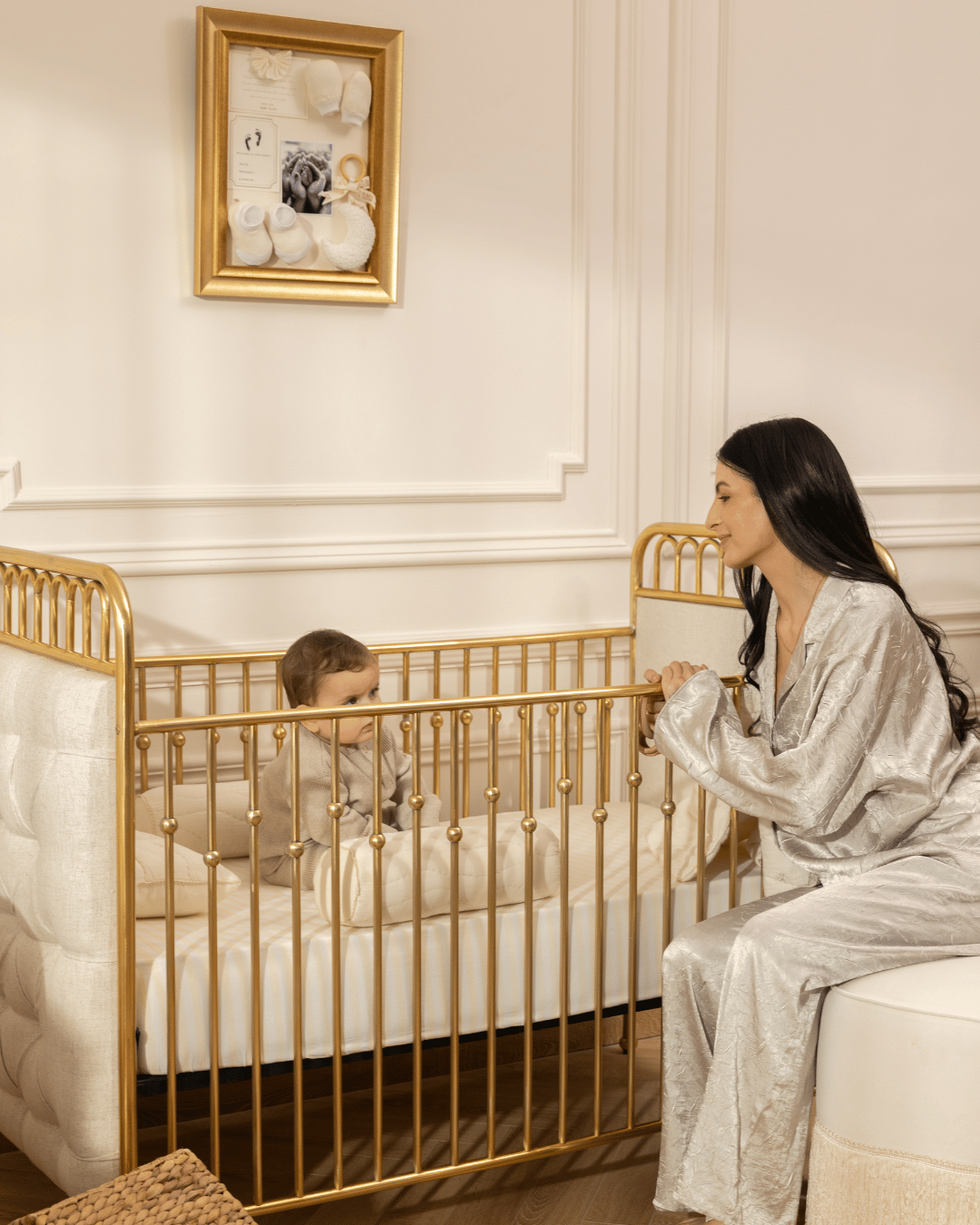 Baby Jalebi The Monarch Gold Crib