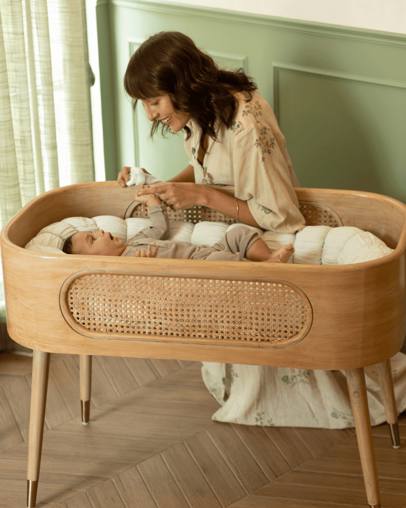 Baby Jalebi The Oasis Bassinet
