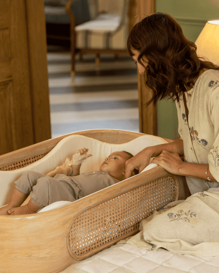 Baby Jalebi The Oasis Bassinet