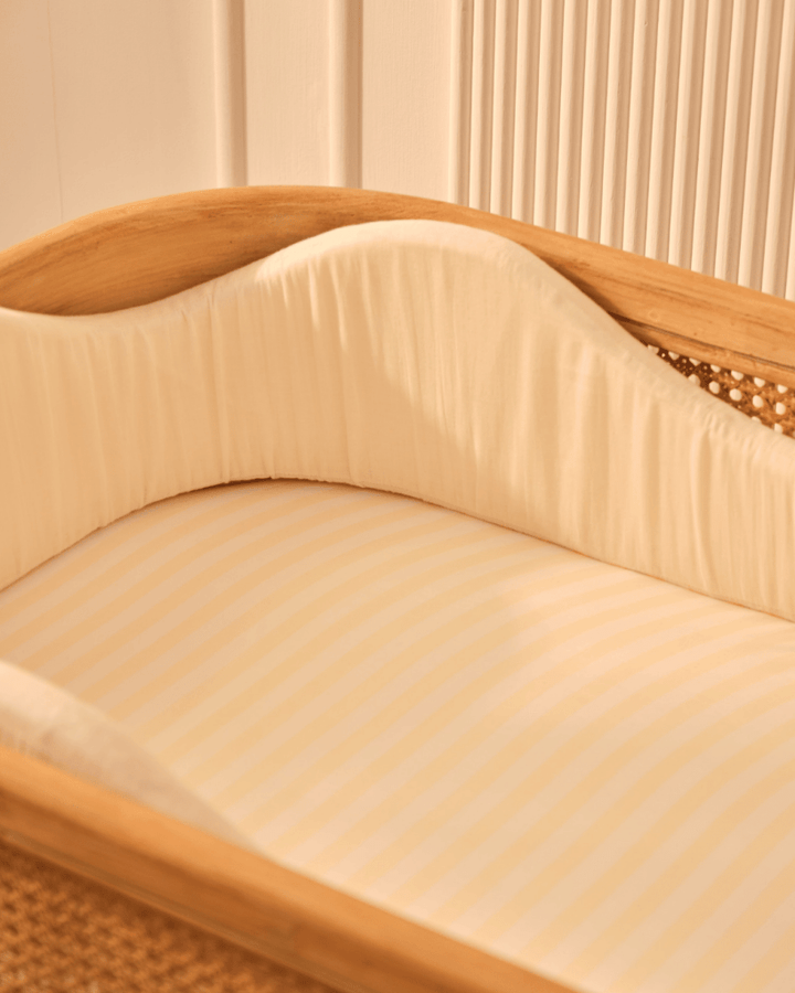 Baby Jalebi The Oasis Bassinet