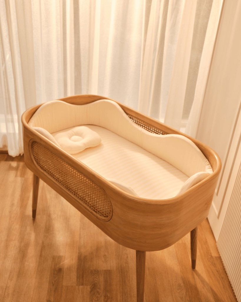 Baby Jalebi The Oasis Bassinet