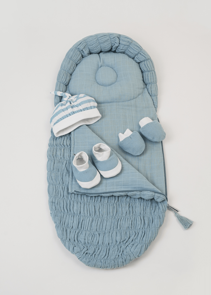 Baby Jalebi The Oval - Picture Perfect Gift Box - Blue