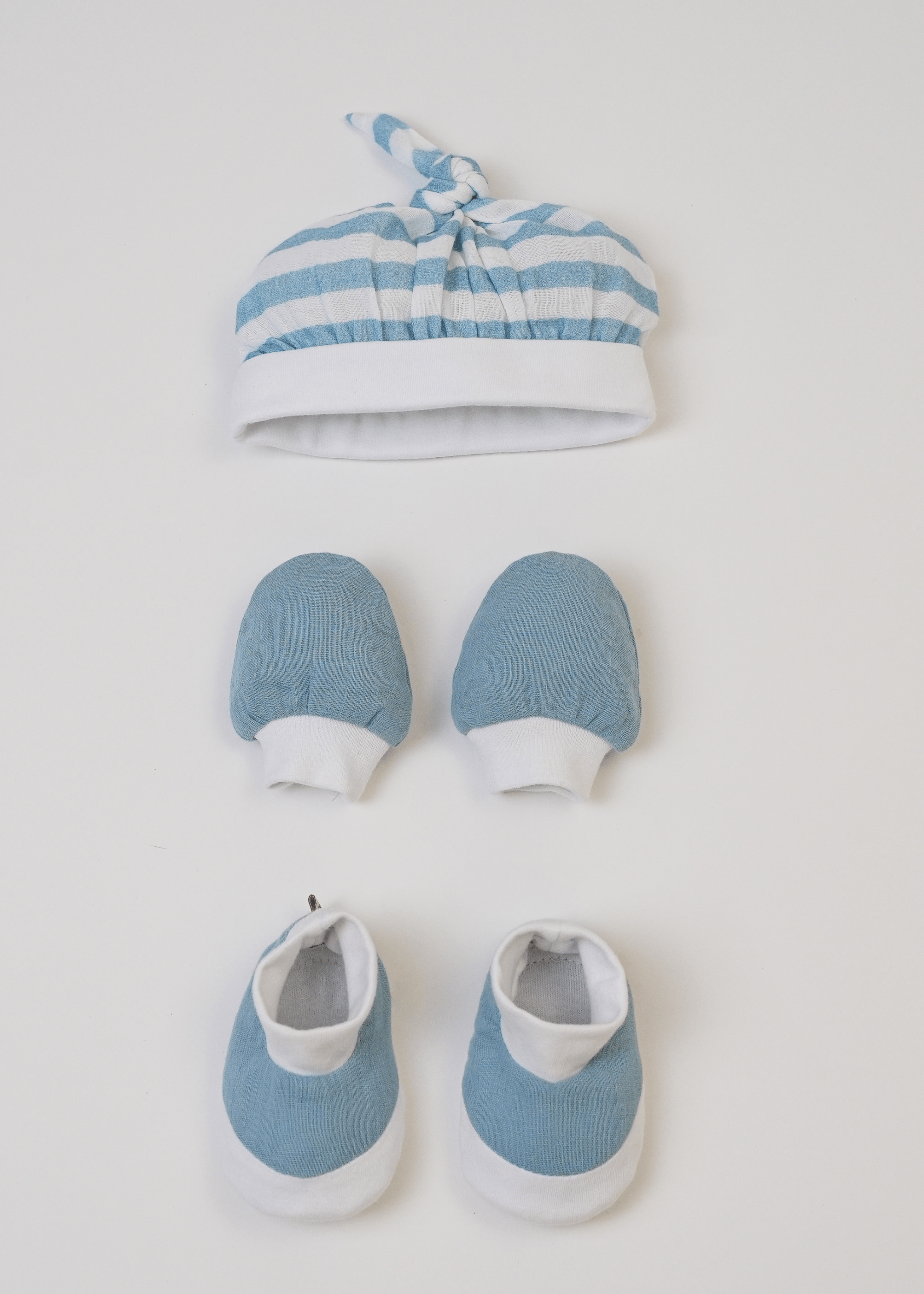 Baby Jalebi The Oval - Picture Perfect Gift Box - Blue
