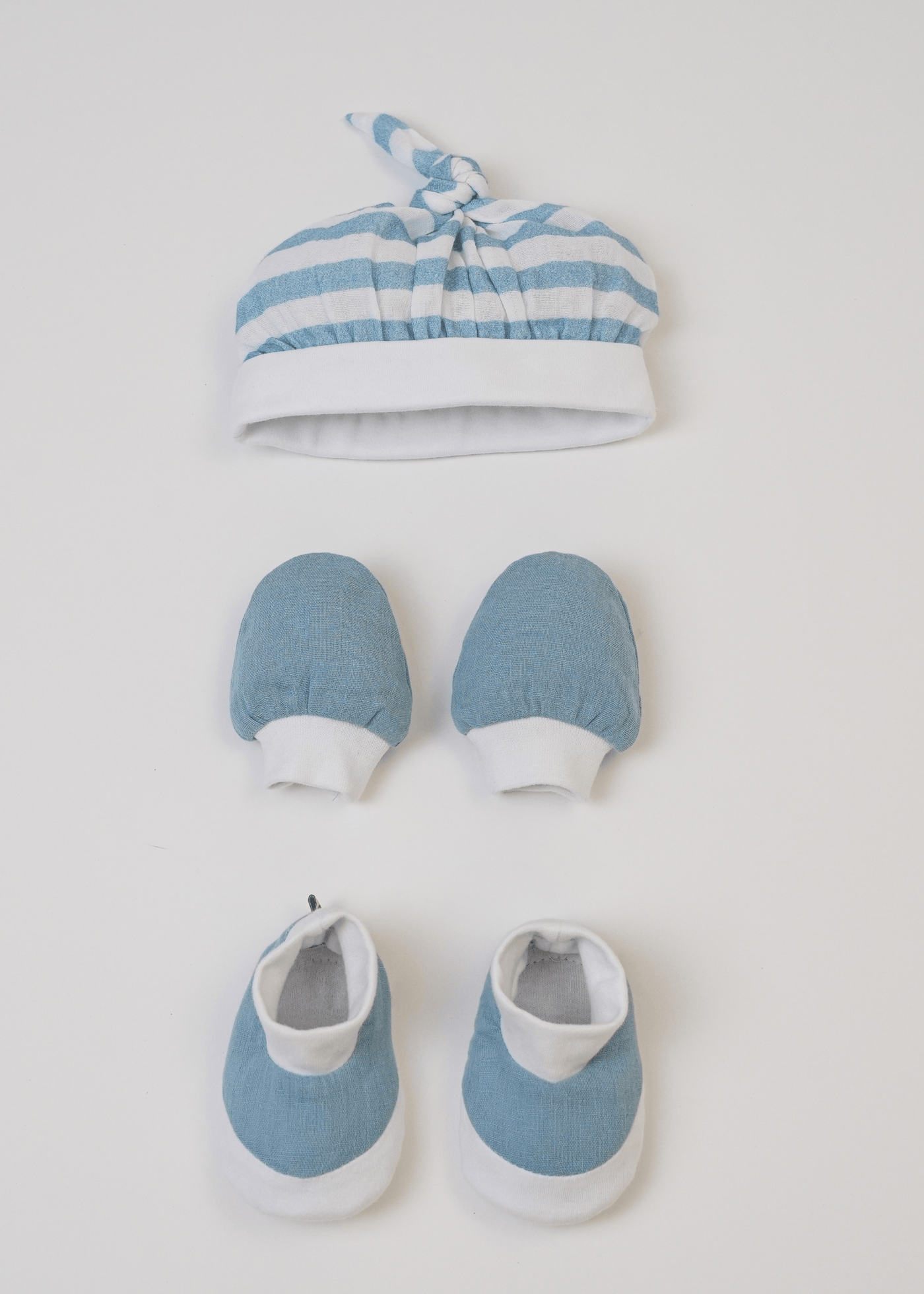 Baby Jalebi The Oval - Picture Perfect Gift Box - Blue