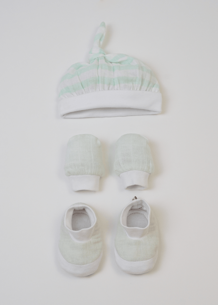 The Oval - Picture Perfect Gift Box - Mint - Baby Jalebi