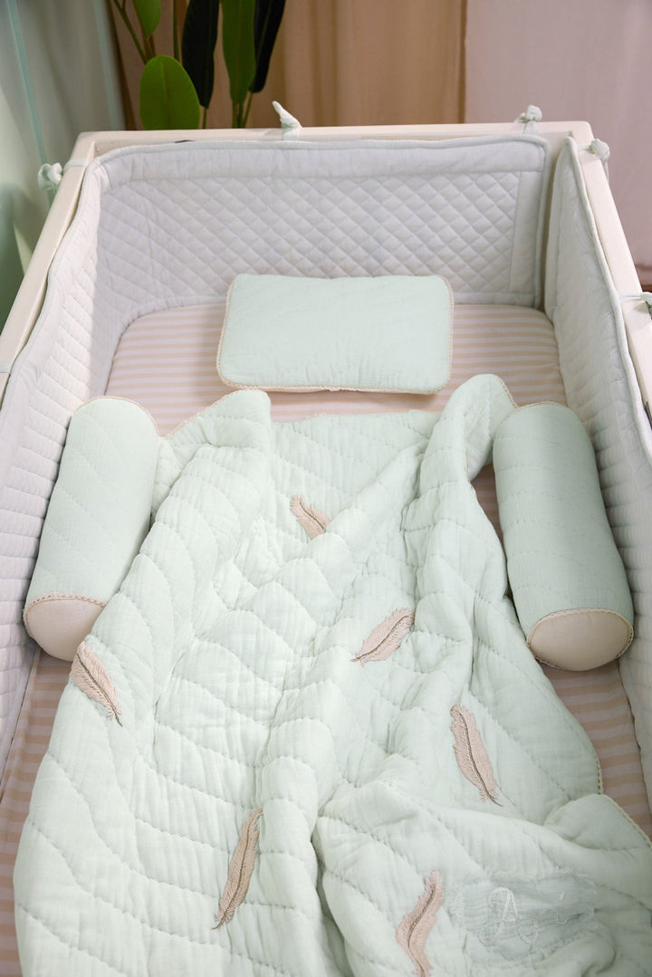 Plume Complete Cot Bedding Set with Bumper